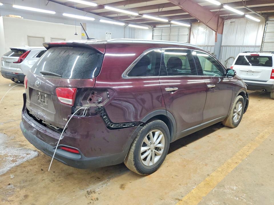 Photo 3 from auction – 2018 KIA SORENTO LX with VIN 5XYPG4A52JG394575