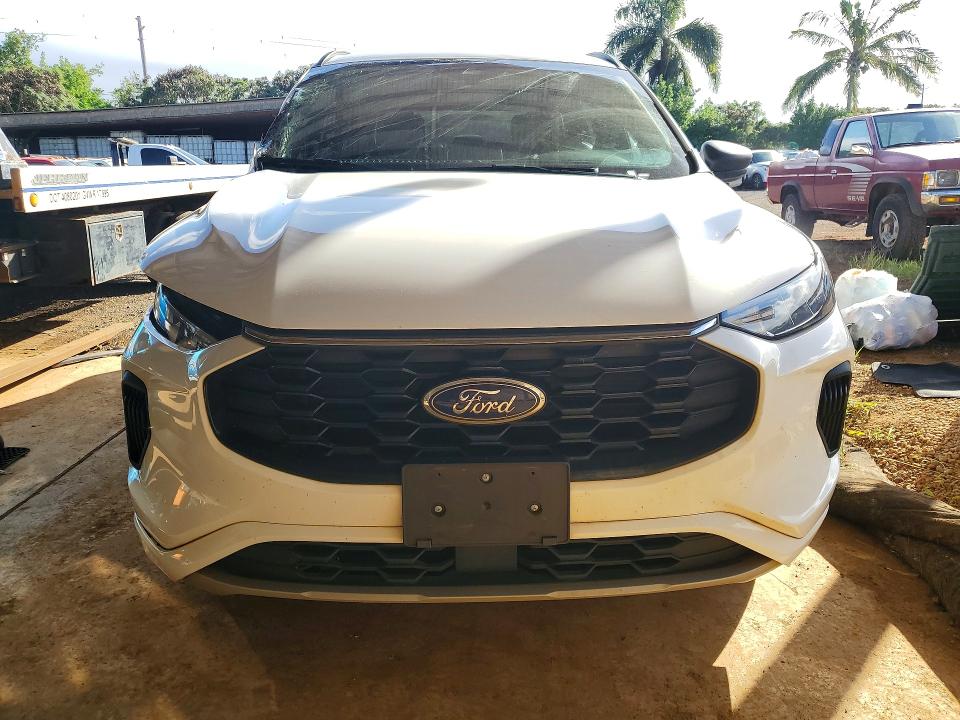 Photo 5 from auction – 2023 FORD ESCAPE with VIN 1FMCU9MN7PUA34026