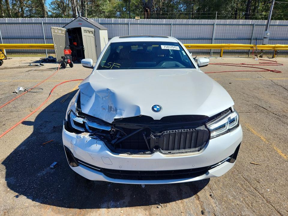 Photo 5 from auction – 2022 BMW 540 I with VIN WBA53BJ06NWX55999