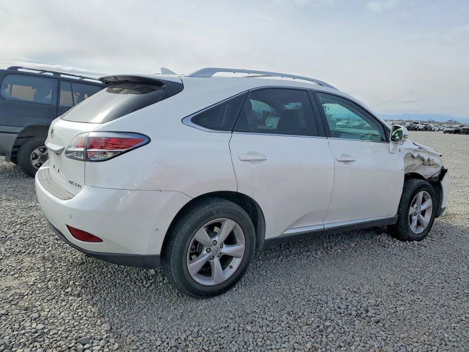 Photo 3 from auction – 2015 LEXUS RX with VIN JTJZK1BA2F2424173