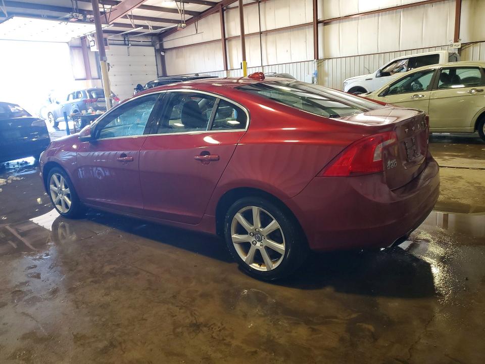 Photo 2 from auction – 2016 VOLVO S60 PREMIE with VIN YV126MFK5G2410311