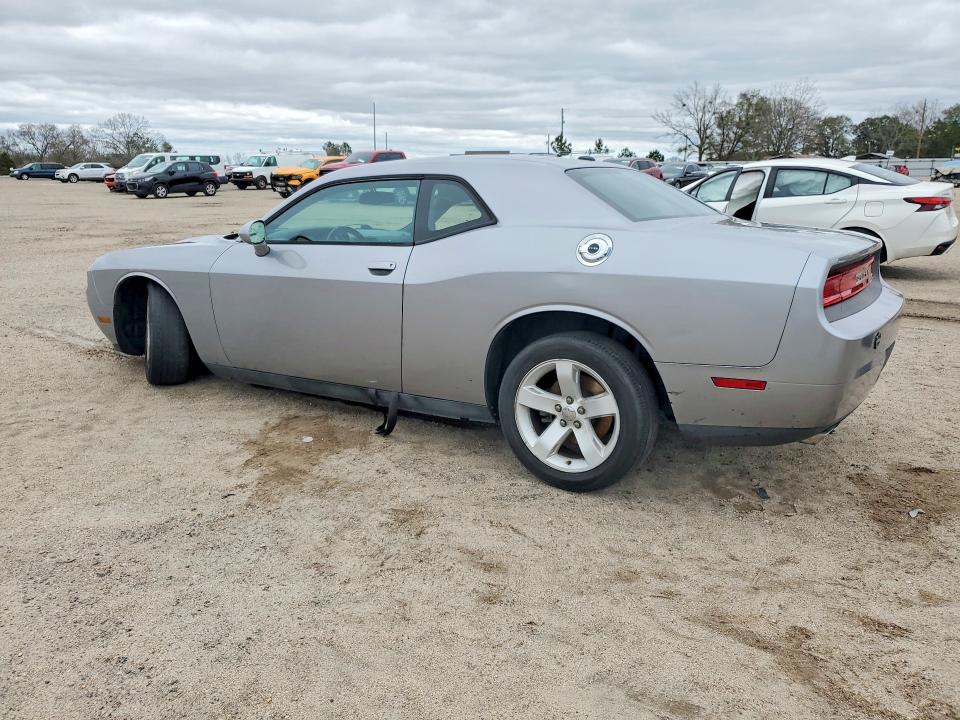 Photo 2 from auction – 2013 DODGE CHALLENGER with VIN 2C3CDYAG5DH682004