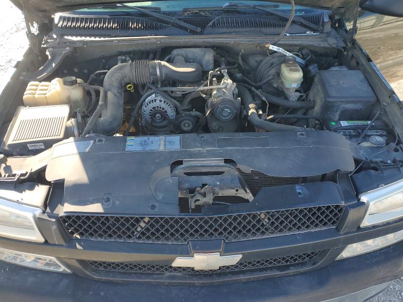 Photo 11 from auction – 2005 CHEVROLET SILVERADO with VIN 1GCEC14X95Z127732