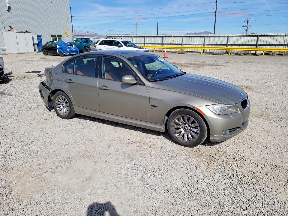 Photo 4 from auction – 2009 BMW 328 with VIN WBAPK735X9A450770