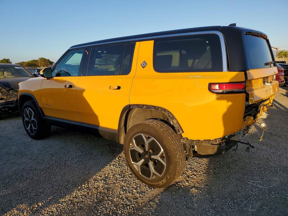 Photo 2 from auction – 2023 RIVIAN R1S ADVENT with VIN 7PDSGABA7PN023104