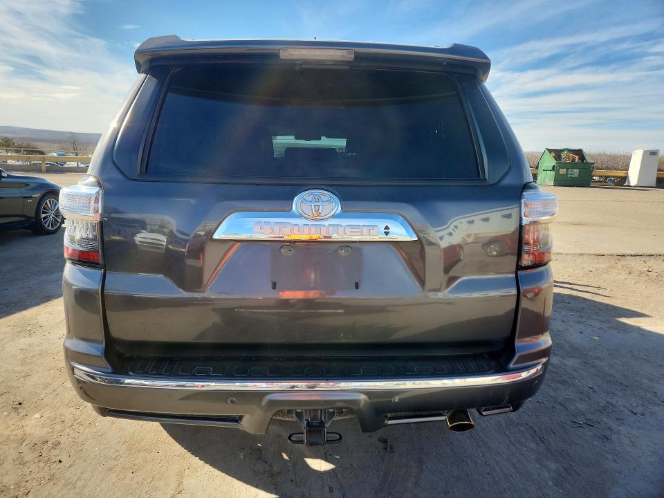 Photo 6 from auction – 2017 TOYOTA 4RUNNER with VIN JTEBU5JR0H5457750