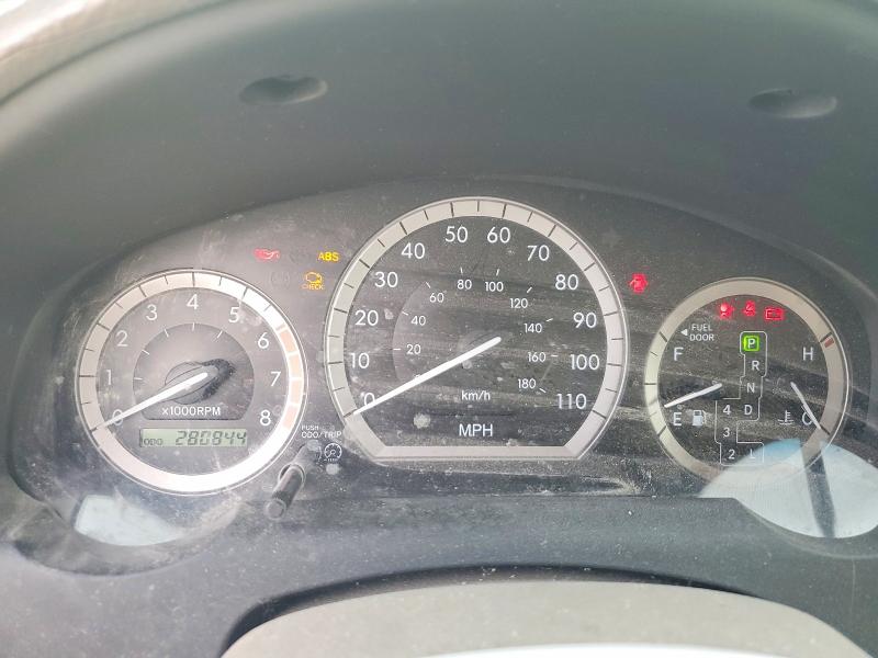 Photo 9 from auction – 2005 TOYOTA SIENNA with VIN 5TDZA23C15S283194