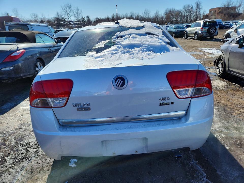 Photo 6 from auction – 2010 MERCURY MILAN PREM with VIN 3MEHM0CGXAR613629