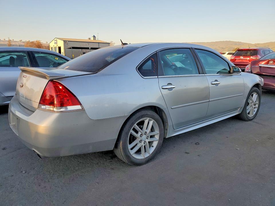Photo 3 from auction – 2012 CHEVROLET IMPALA with VIN 2G1WC5E31C1204941