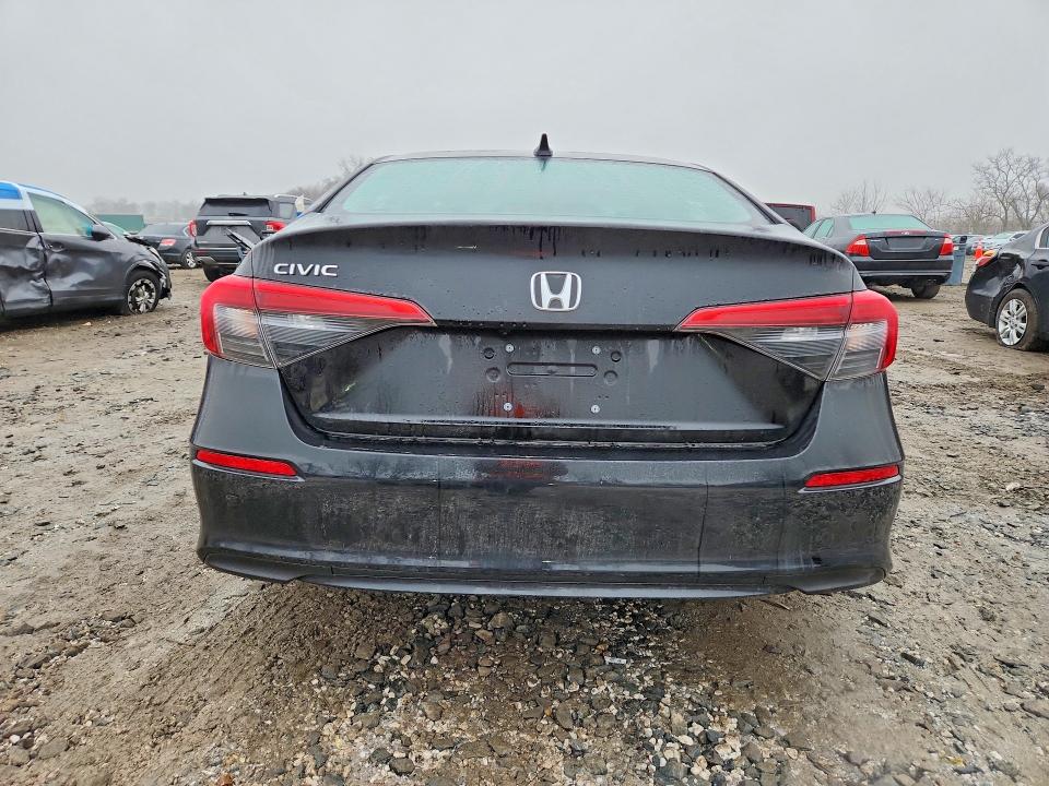 Photo 6 from auction – 2023 HONDA CIVIC LX with VIN 2HGFE2F25PH568610