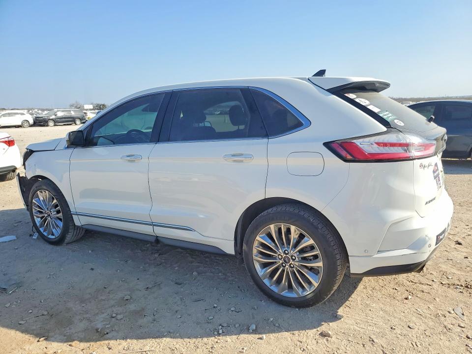 Photo 2 from auction – 2020 FORD EDGE with VIN 2FMPK3K92LBB29345