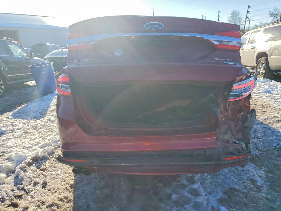 Photo 6 from auction – 2017 FORD FUSION with VIN 3FA6P0VP4HR192830