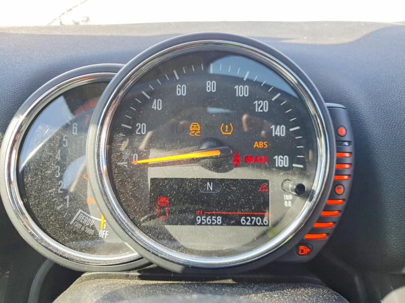 Photo 9 from auction – 2017 MINI COOPER COU with VIN WMZYS7C30H3B63059