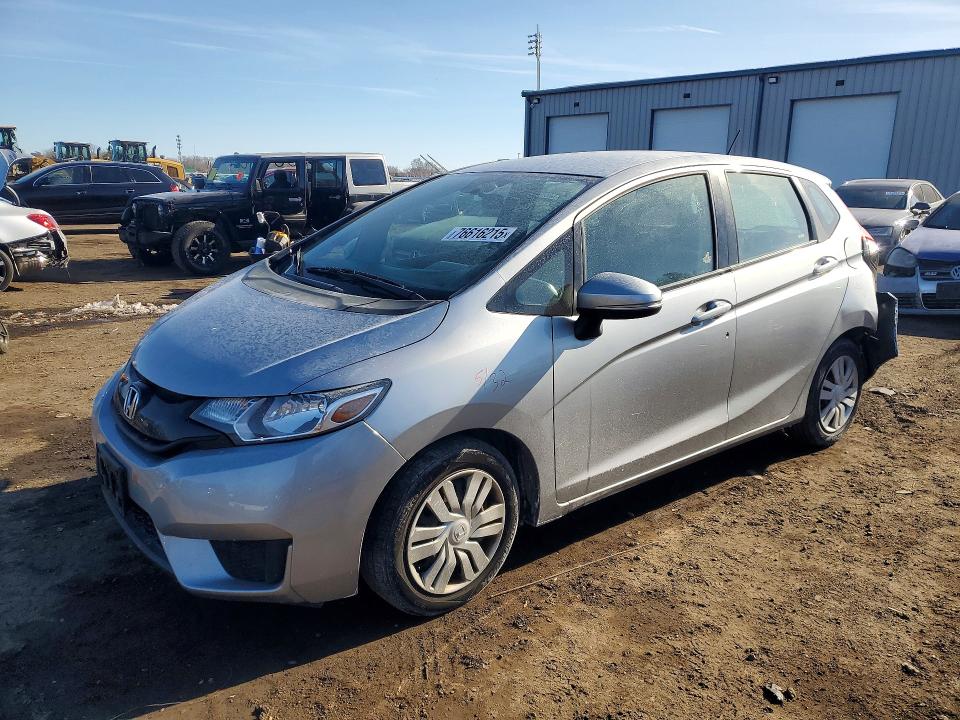 HONDA FIT LX 2017 with VIN 3HGGK5H57HM705393 - Photo from auction