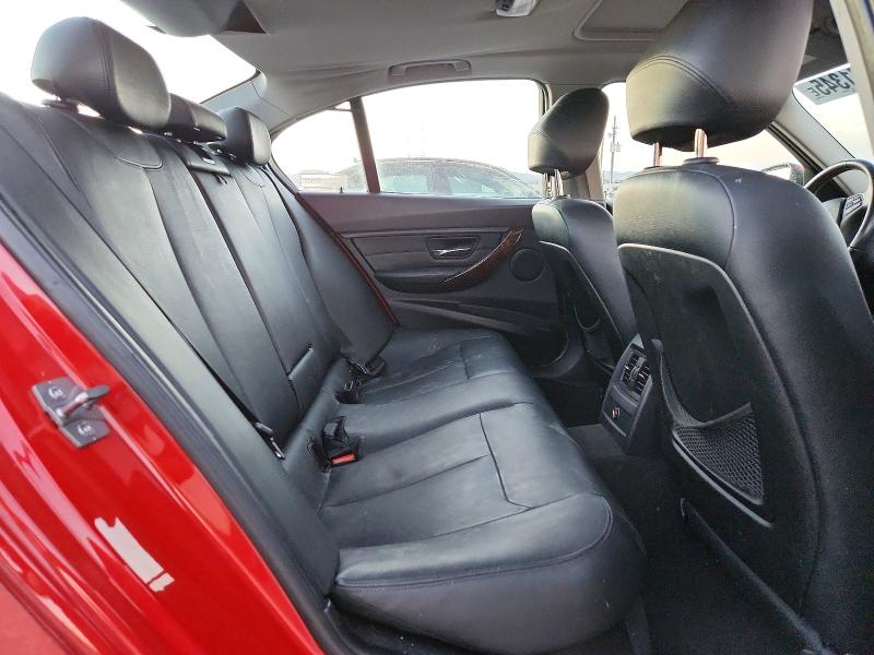 Photo 10 from auction – 2013 BMW 328 with VIN WBA3C1C50DF439894