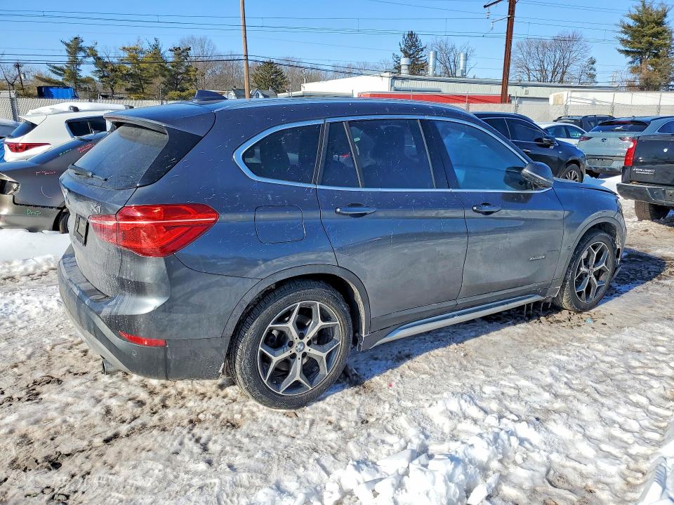 Photo 3 from auction – 2016 BMW X1 XDRIVE2 with VIN WBXHT3C36G5F66037