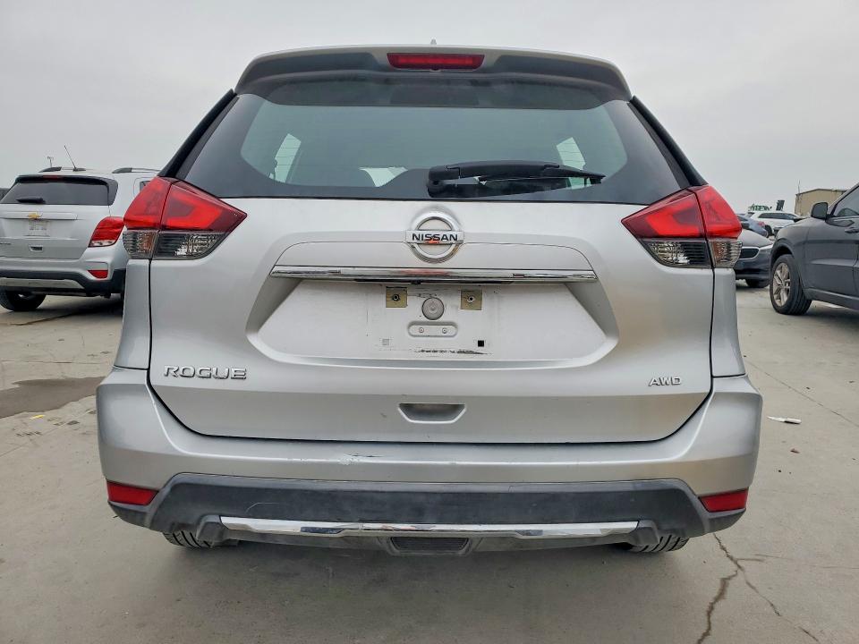 Фото 6 с аукциона – 2018 NISSAN ROGUE с VIN KNMAT2MV4JP548864