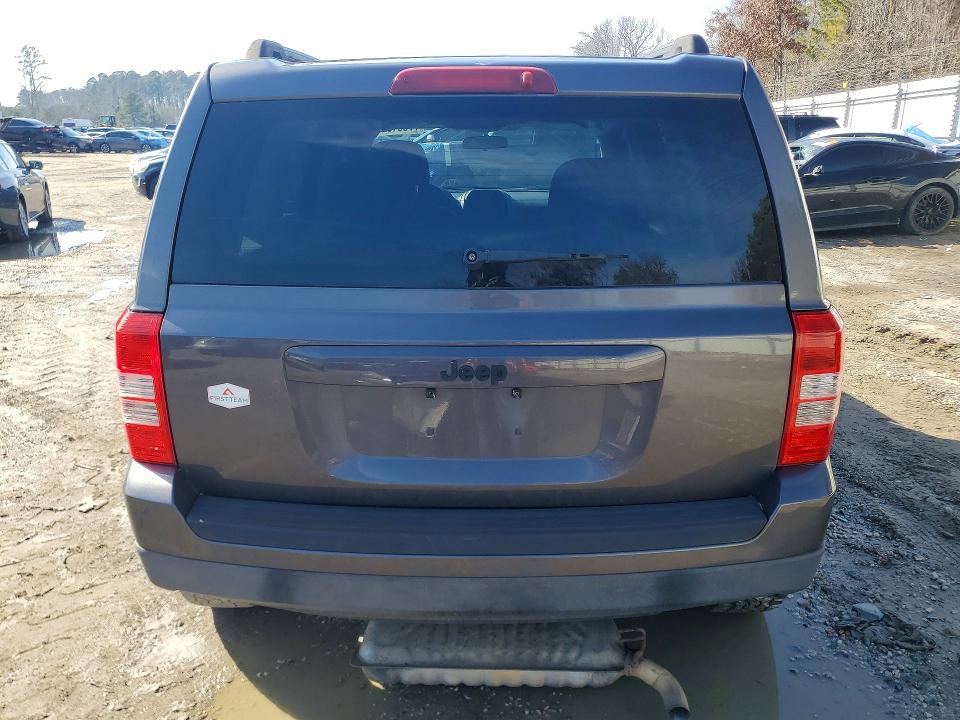 صورة رقم 6 من المزاد - 2015 JEEP PATRIOT SP مع VIN 1C4NJPBB1FD342245