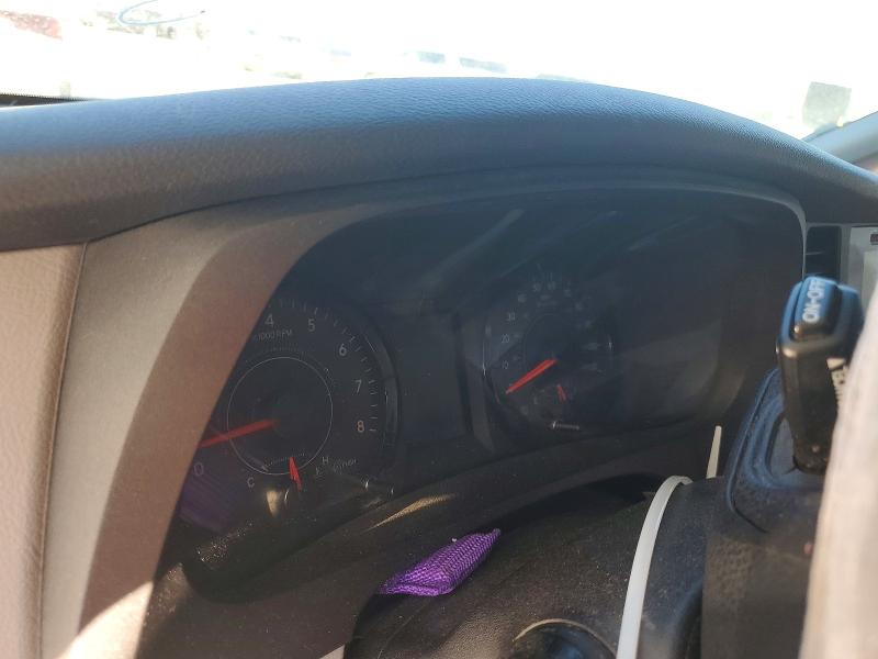 Photo 9 from auction – 2017 TOYOTA SIENNA with VIN 5TDKZ3DCXHS803962