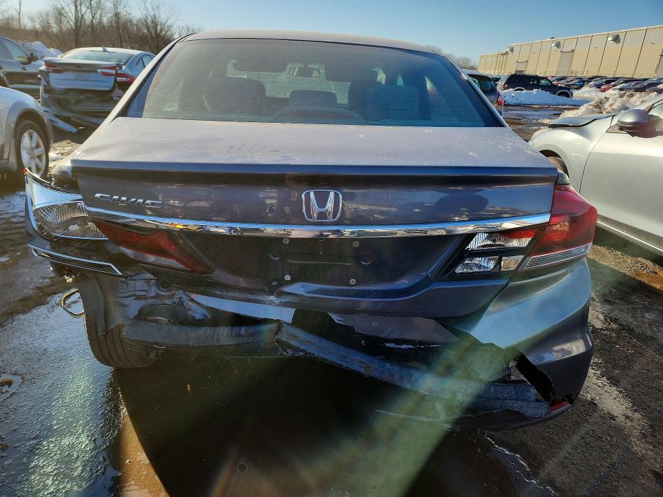 Photo 6 from auction – 2015 HONDA CIVIC LX with VIN 19XFB2F5XFE289617