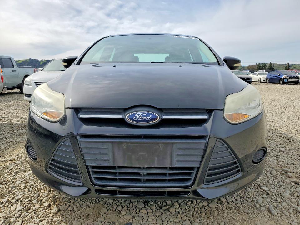 Photo 5 from auction – 2014 FORD FOCUS SE with VIN 1FADP3K29EL350476