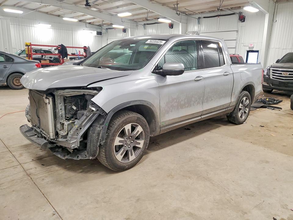 Photo 1 from auction – 2019 HONDA RIDGELINE with VIN 5FPYK3F70KB029786