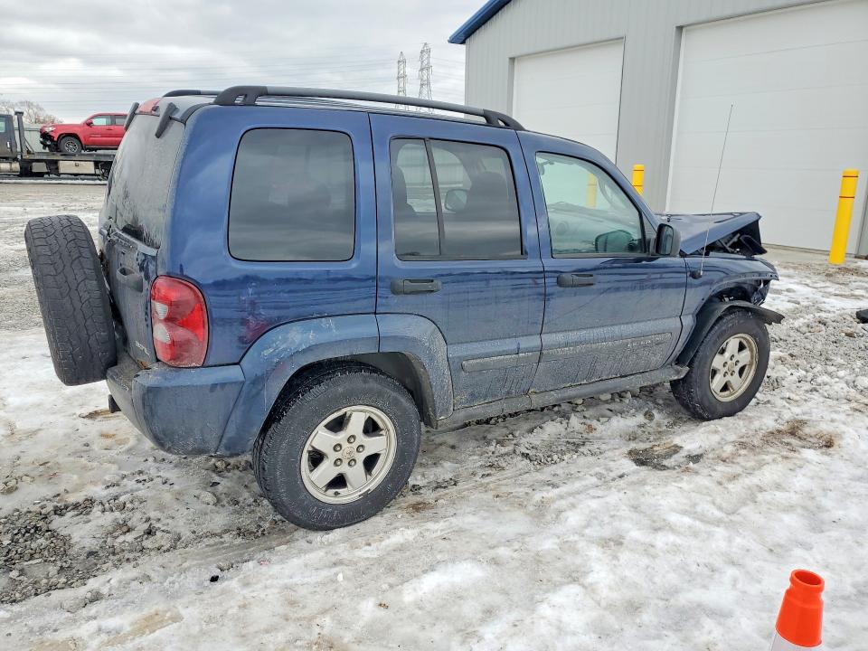 Photo 3 from auction – 2007 JEEP LIBERTY with VIN 1J4GL48K37W647528