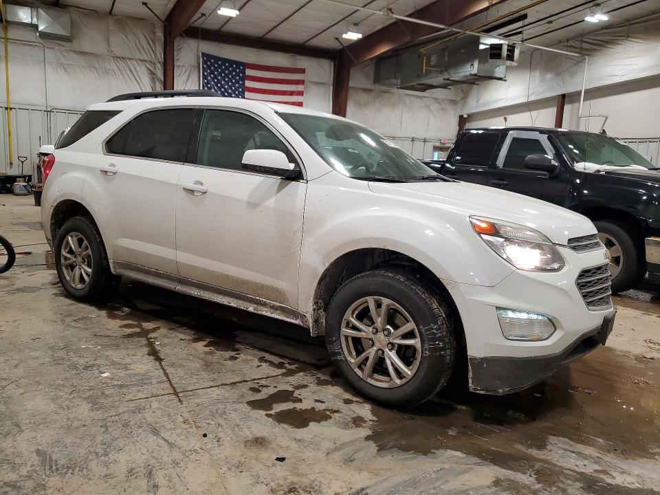 Photo 4 from auction – 2017 CHEVROLET EQUINOX LT with VIN 2GNALCEK5H1604688