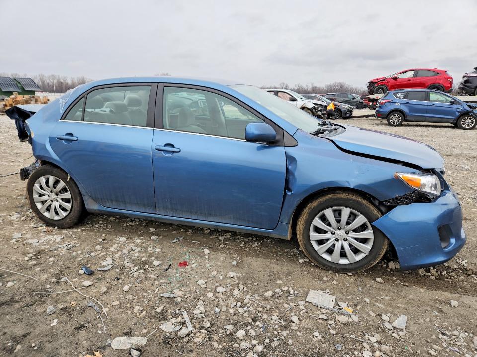Photo 4 from auction – 2013 TOYOTA COROLLA with VIN 5YFBU4EE8DP203108