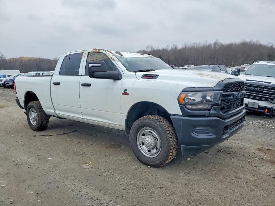 Photo 4 from auction – 2024 RAM 2500 with VIN 3C6UR5CL3RG330743