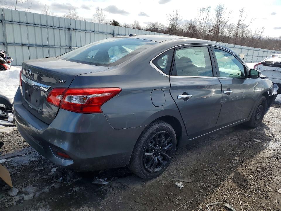 Photo 3 from auction – 2017 NISSAN SENTRA with VIN 3N1AB7AP8HL662400