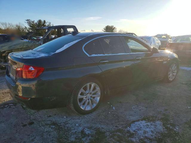 Photo 3 from auction – 2016 BMW 535 with VIN WBA5B3C56GG255940