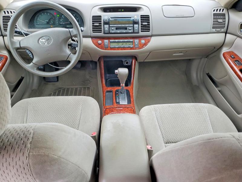 Photo 8 from auction – 2002 TOYOTA CAMRY LE with VIN 4T1BE32K22U589859
