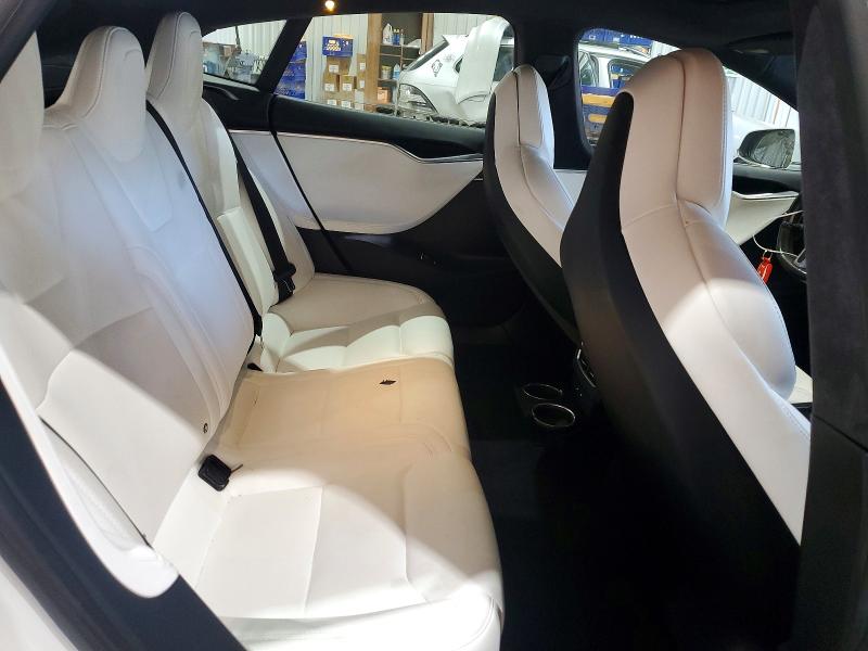 Photo 10 from auction – 2017 TESLA MODEL S with VIN 5YJSA1E27HF225003