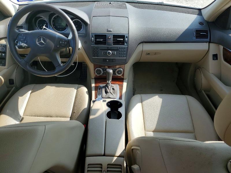 Photo 8 from auction – 2011 MERCEDES-BENZ C with VIN WDDGF5EB5BR174316