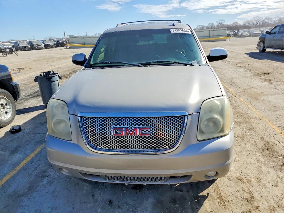 Photo 5 from auction – 2007 GMC YUKON with VIN 1GKFK63807J156542