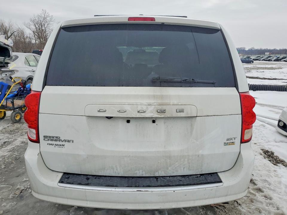 Photo 6 from auction – 2018 DODGE GRAND CARAVAN with VIN 2C4RDGCGXJR240760