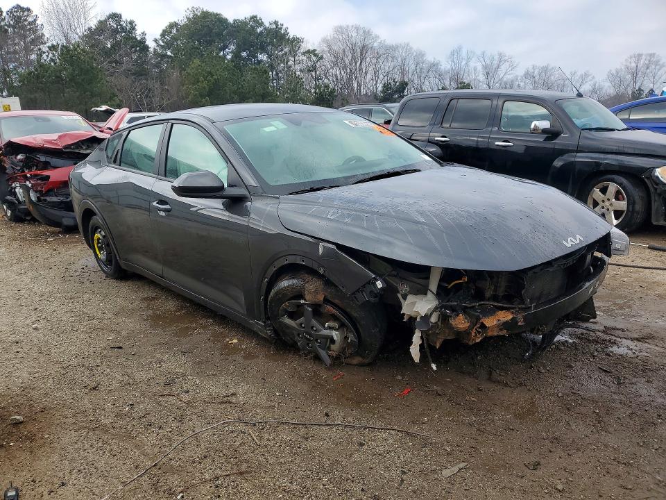 Photo 4 from auction – 2025 KIA K4 LX with VIN 3KPFT4DE5SE122460