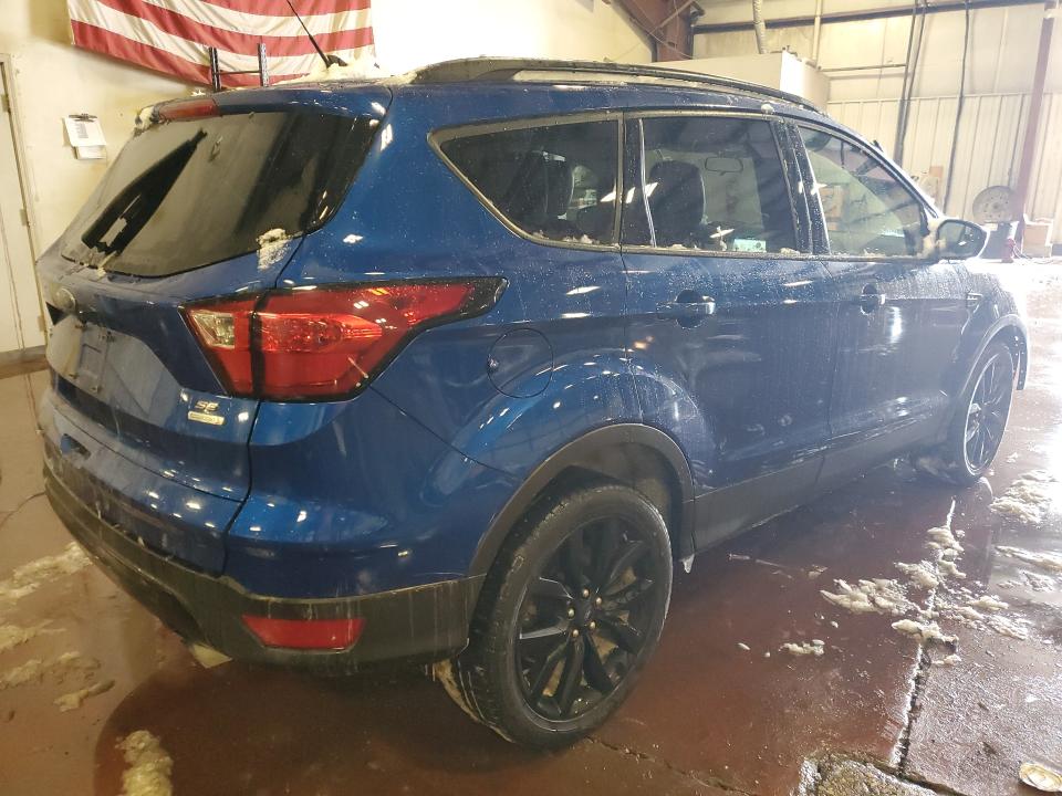 Photo 3 from auction – 2019 FORD ESCAPE with VIN 1FMCU0GD1KUC51594