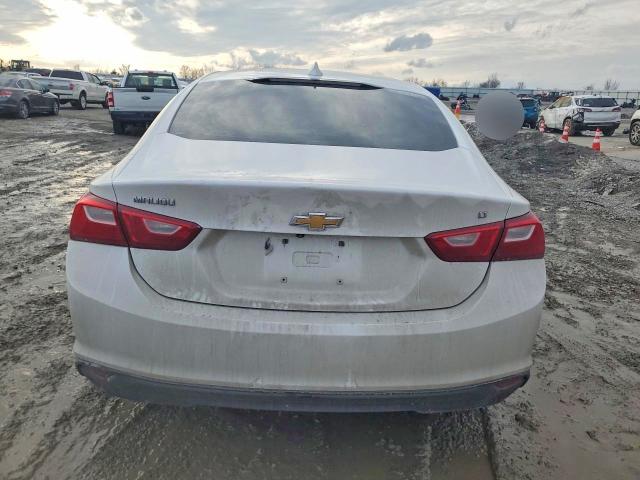 Photo 6 from auction – 2018 CHEVROLET MALIBU with VIN 1G1ZD5ST1JF153896