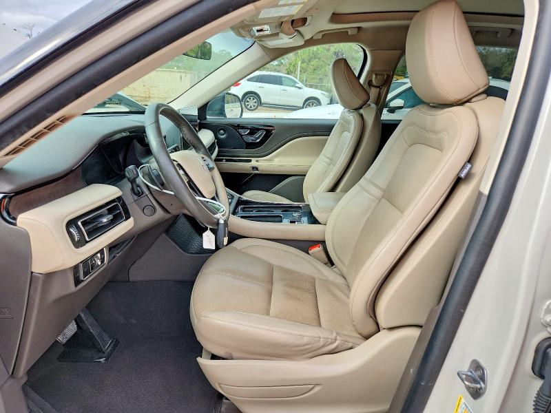 Photo 7 from auction – 2023 LINCOLN AVIATOR with VIN 5LM5J7WC9PGL32302