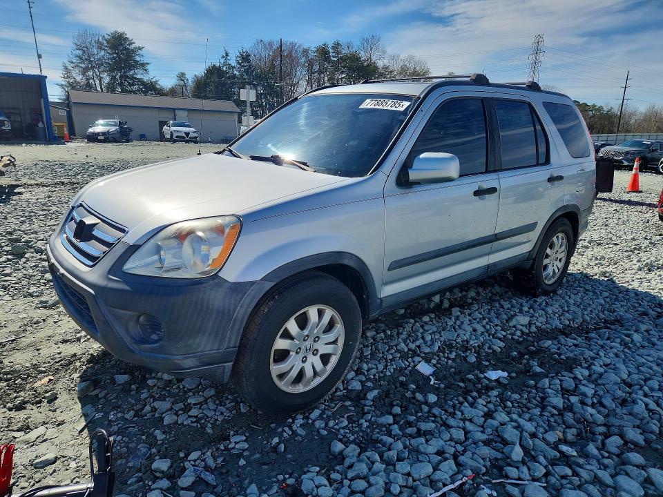 HONDA CR-V 2005 with VIN SHSRD78845U329462 - Photo from auction