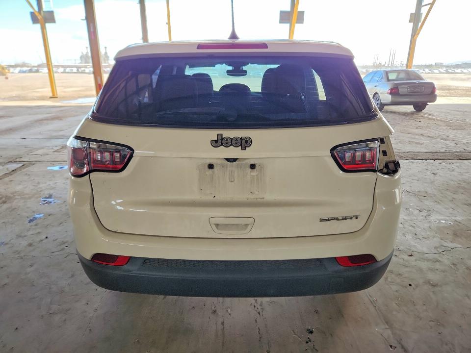 Photo 6 from auction – 2019 JEEP COMPASS with VIN 3C4NJCAB9KT851014