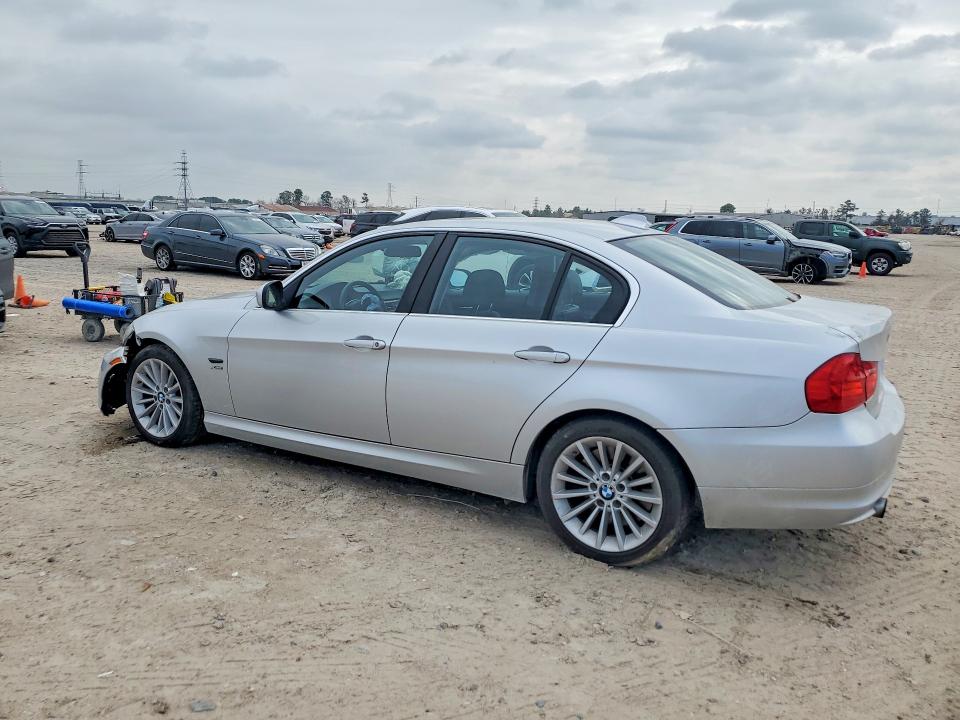 Photo 2 from auction – 2009 BMW 335 XI with VIN WBAPL33509A404600