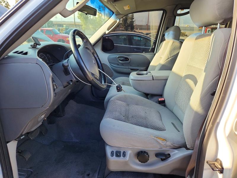 Photo 7 from auction – 2002 FORD F150 with VIN 1FTRW07LX2KE41986