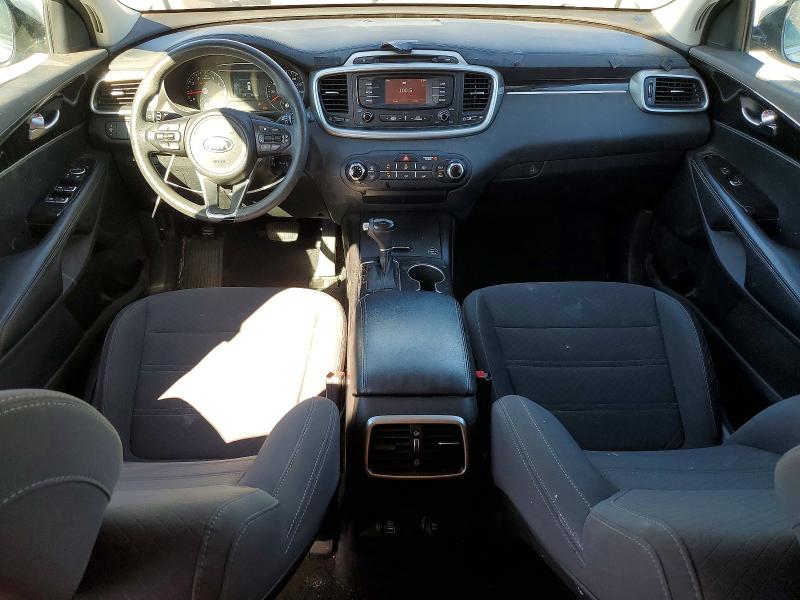 Photo 8 from auction – 2017 KIA SORENTO with VIN 5XYPG4A33HG251854