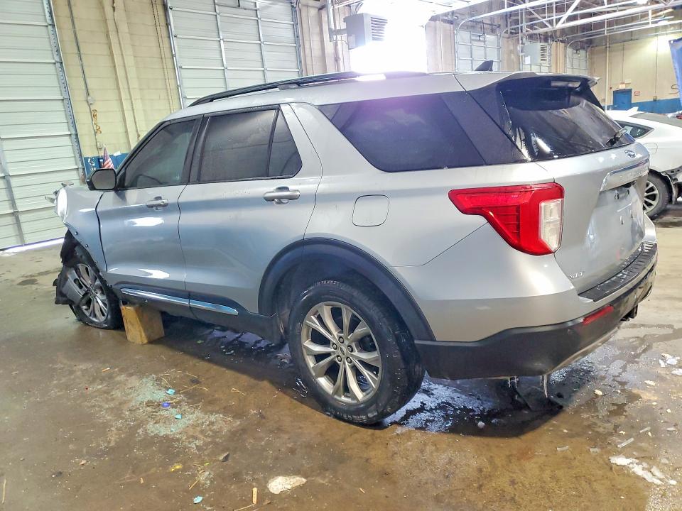 Photo 2 from auction – 2023 FORD EXPLORER with VIN 1FMSK8DH8PGA27588