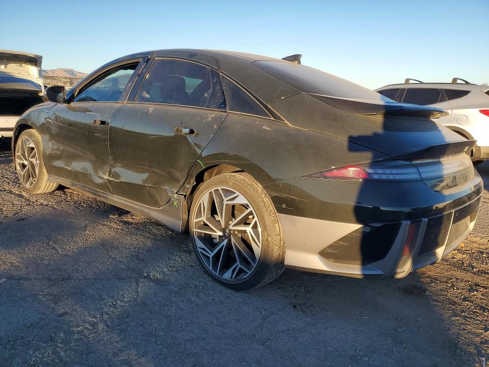 Photo 2 from auction – 2024 HYUNDAI IONIQ 6 with VIN KMHM54AA4RA067396