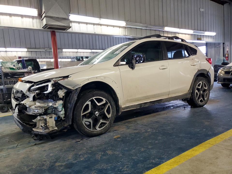 SUBARU CROSSTREK 2018 with VIN JF2GTALC1JH303066 - Photo from auction