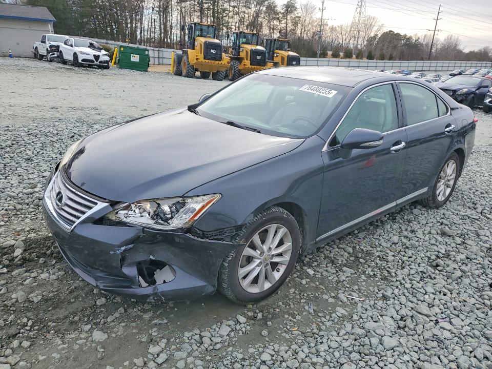 LEXUS ES 2011 with VIN JTHBK1EG5B2441580 - Photo from auction
